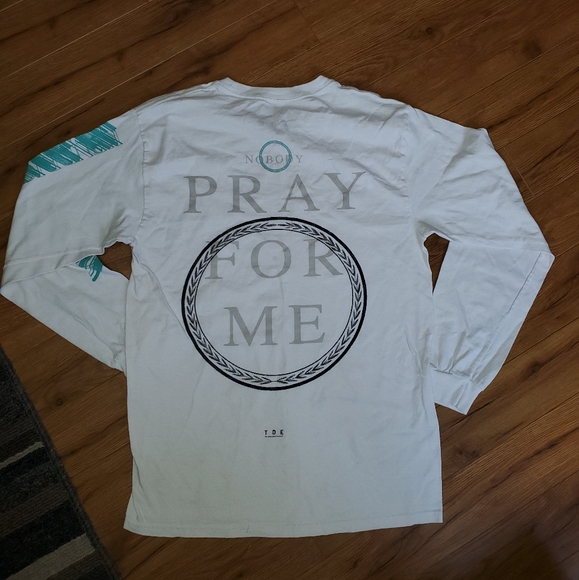 TDE x Kendrick Lamar Nobody Pray for Me Longsleeve - Picture 2 of 3